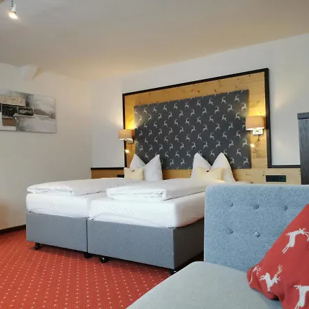 Отель Wittelsbacher Hof 4*
