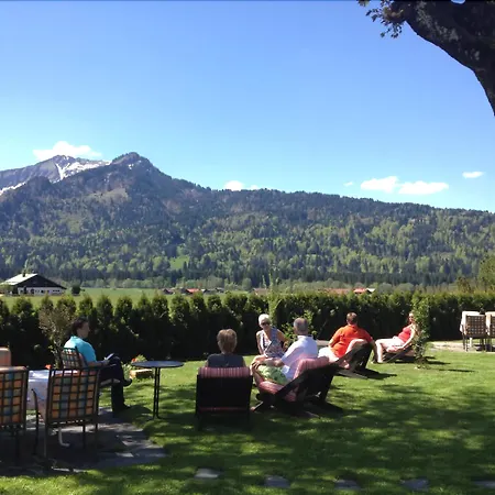 Wittelsbacher Hof اوبرستدورف