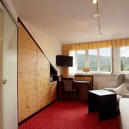 Hotel Wittelsbacher Hof 4*